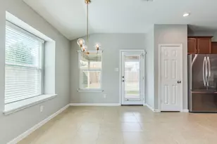 141 Linden Ln, San Marcos, TX 78666 - Photo 6