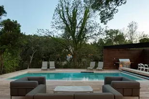 4707 Peace Pipe Path, Austin, TX 78746 - Photo 12