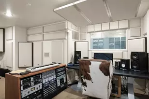 4707 Peace Pipe Path, Austin, TX 78746 - Photo 34