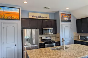 101 Lightcliff St, Hutto, TX 78634 - Photo 6