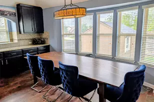 101 Lightcliff St, Hutto, TX 78634 - Photo 8