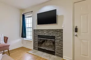 7685 Northcross Dr, Austin, TX 78757 - Photo 20