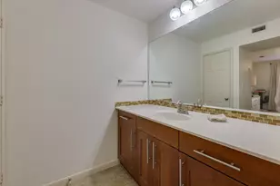 7685 Northcross Dr, Austin, TX 78757 - Photo 10