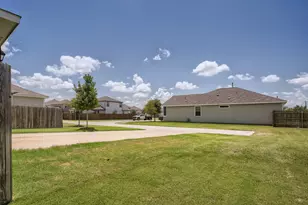 11603 Prado Ranch Blvd, Austin, TX 78725 - Photo 24