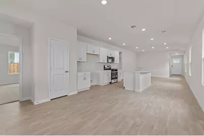 129 Raymondville Path, San Marcos, TX 78666 - Photo 8