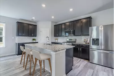 147 Sawtooth Mountain Way, Dripping Springs, TX 78620 - Photo 4