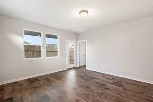 2310 Castillo Dr, Round Rock, TX 78664 - Photo 6
