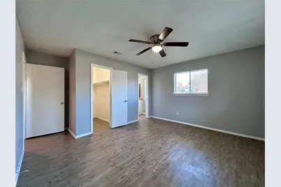 10409 Golden Meadow Drive #B, Austin, TX 78758 - Photo 12