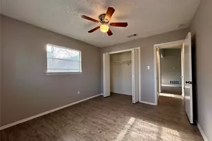 10409 Golden Meadow Dr, Austin, TX 78758 - Photo 10