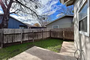 10409 Golden Meadow Dr, Austin, TX 78758 - Photo 22