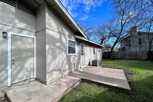 10409 Golden Meadow Dr, Austin, TX 78758 - Photo 20