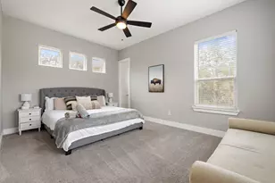 6601 North Lakewoods Dr, Georgetown, TX 78633 - Photo 24