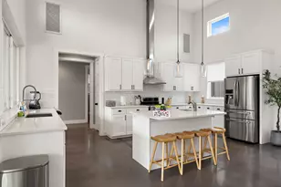 6601 North Lakewoods Dr, Georgetown, TX 78633 - Photo 10