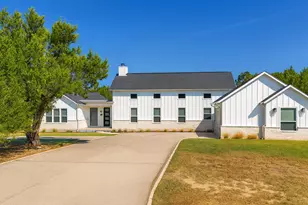 6601 North Lakewoods Dr, Georgetown, TX 78633 - Photo 2