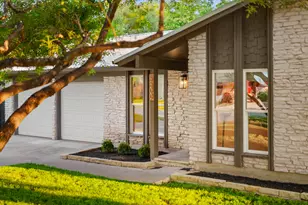 5500 Tipton Dr, Austin, TX 78723 - Photo 32