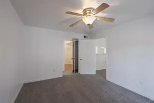 2430 Cromwell Cir, Austin, TX 78741 - Photo 22