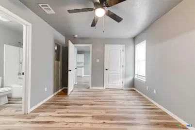 2321 Terrace Drive #D, Killeen, TX 76543 - Photo 2