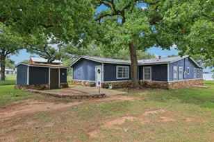 145 Oak Point Dr, Tow, TX 78672 - Photo 1
