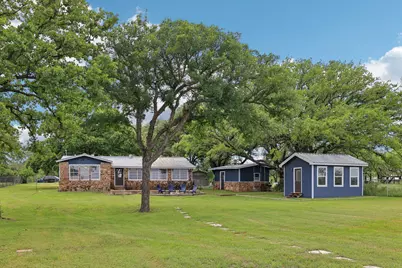 145 Oak Point Drive, Tow, TX 78672 - Photo 2