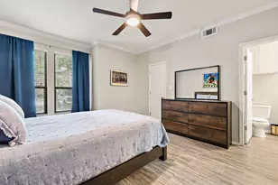 3839 Dry Creek Dr, Austin, TX 78731 - Photo 14