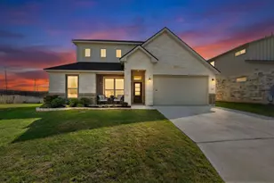 125 Citation Dr, Jarrell, TX 76537 - Photo 1