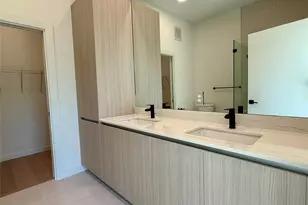 2209 S 1st St, Austin, TX 78704 - Photo 18