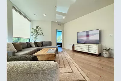 2209 S 1st Street #328, Austin, TX 78704 - Photo 8