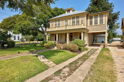 622 W 7th Street, Taylor, TX 76574 - Photo 2