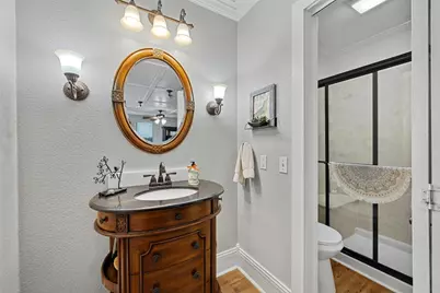 622 W 7th Street, Taylor, TX 76574 - Photo 16