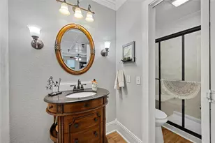 622 W 7th St, Taylor, TX 76574 - Photo 16