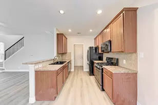 8708 Wood Stork Dr, Austin, TX 78729 - Photo 12