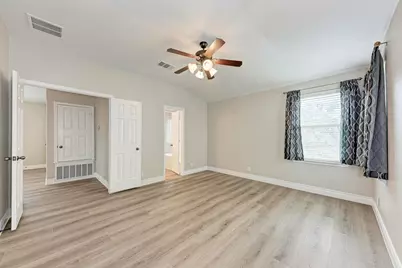 8708 Wood Stork Drive, Austin, TX 78729 - Photo 20