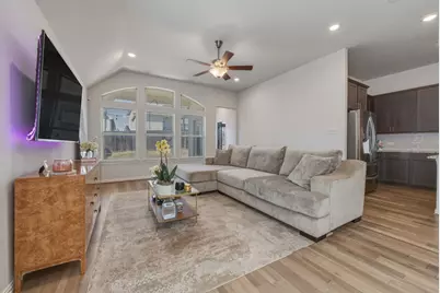 918 Leadtree Loop, Buda, TX 78610 - Photo 8