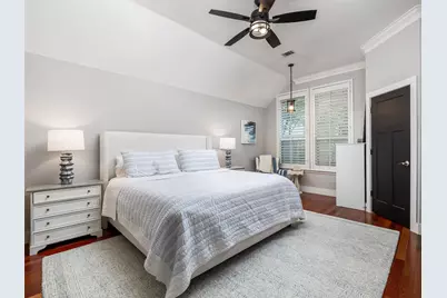 10025 Scull Creek Drive, Austin, TX 78730 - Photo 4