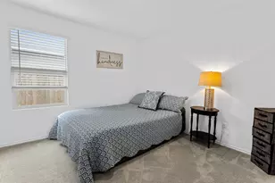 584 Commander Abbott Dr, Jarrell, TX 76537 - Photo 18