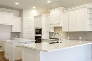 126 Bauer Loop, Liberty Hill, TX 78642 - Photo 2