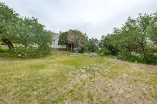 20501 Bee Hive Ln, Spicewood, TX 78669 - Photo 28