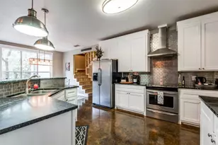 20501 Bee Hive Ln, Spicewood, TX 78669 - Photo 14