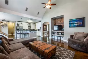 20501 Bee Hive Ln, Spicewood, TX 78669 - Photo 10