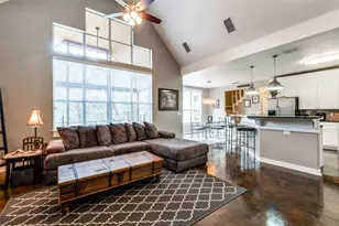 20501 Bee Hive Ln, Spicewood, TX 78669 - Photo 12