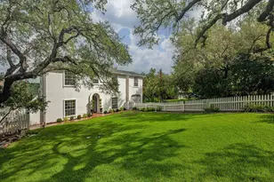 1604 Cliffwood Dr, Austin, TX 78733 - Photo 4