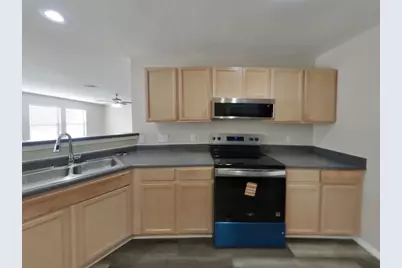 5617 Victory Gallop Drive, Del Valle, TX 78617 - Photo 6