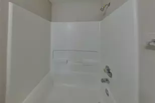 5617 Victory Gallop Dr, Del Valle, TX 78617 - Photo 16