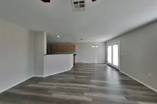 5617 Victory Gallop Dr, Del Valle, TX 78617 - Photo 2