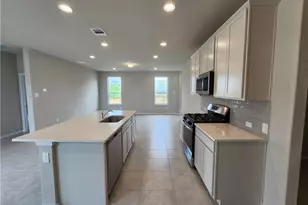 11400 Milano Dr, Austin, TX 78747 - Photo 8