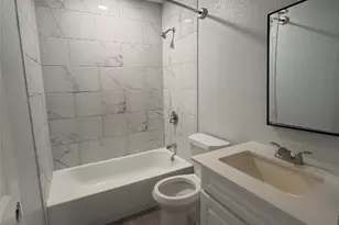 511 Central Ave, Elgin, TX 78621 - Photo 10