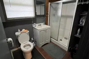 2511 E Cesar Chavez St, Austin, TX 78702 - Photo 16