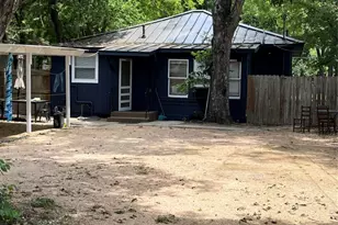 2511 E Cesar Chavez St, Austin, TX 78702 - Photo 6