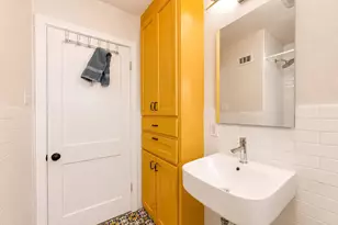 2209 La Casa Dr, Austin, TX 78704 - Photo 12