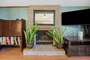 6300 Libyan Dr, Austin, TX 78745 - Photo 8